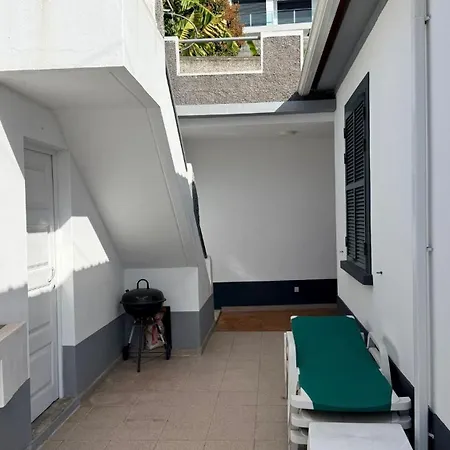 Cozy House - * Funchal (Madeira)
